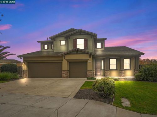 929 Painted Shore Ct, Oakley, CA, 94561-3535 | Card Image