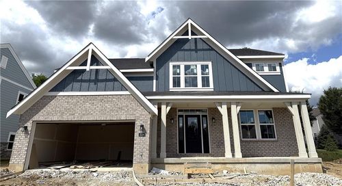 2539 Golden Leaf Dr, Beavercreek, OH, 45431-3541 | Card Image