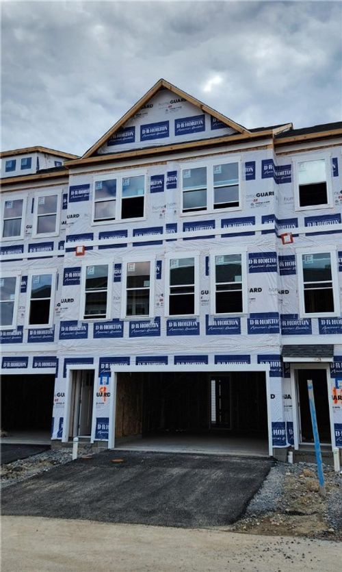 9-305 Gable Ct, Wexford, PA, 15090-9523 | Card Image