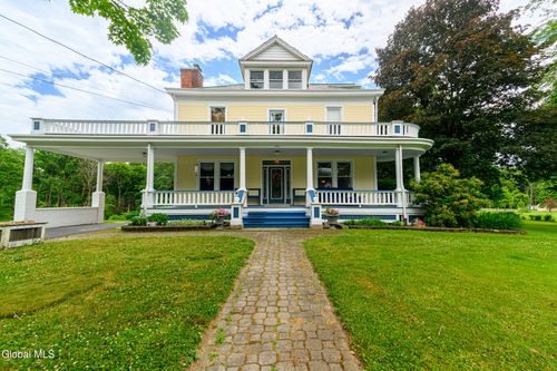 110 Green Ave, Castleton-on-Hudson, NY, 12033-1407 | Card Image
