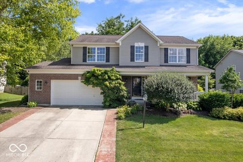 8827 Lindsey Ct, Fishers, IN, 46038-5104 | Card Image