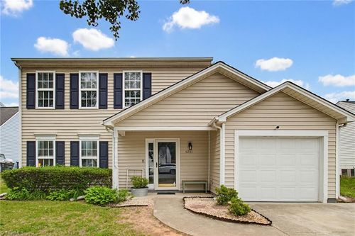 4233 Blazingwood Ct, Greensboro, NC, 27406-8229 | Card Image