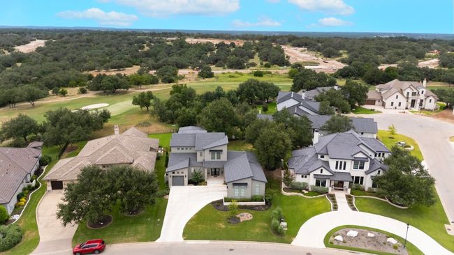 Aerial view of residential area featuring a golf club | Image 31