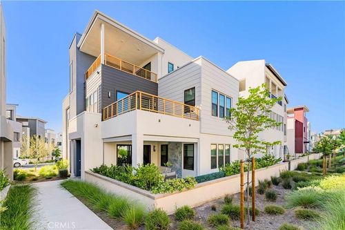 120 Yugen, Irvine, CA, 92618-1472 | Card Image