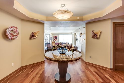 406-1070 Grandview Ct Ne, Columbia Heights, MN, 55421-2388 | Card Image