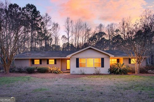 1005 Cedar St, Metter, GA, 30439-3223 | Card Image