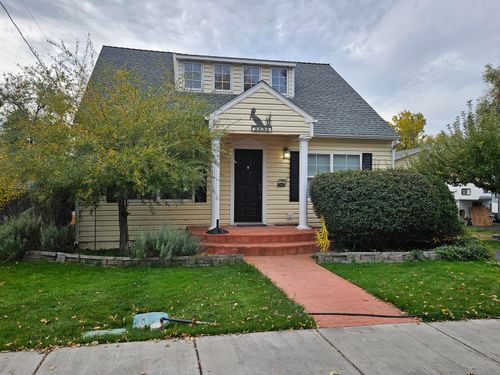 2234 Garden Ave, Klamath Falls, OR, 97601-3449 | Card Image