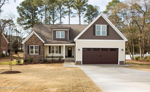 504 Pointe Dr, La Grange, NC, 28551-7798 | Card Image
