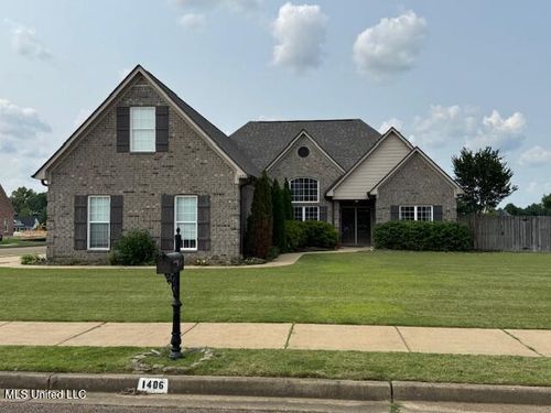 1406 Koby Ln, Hernando, MS, 38632-6041 | Card Image