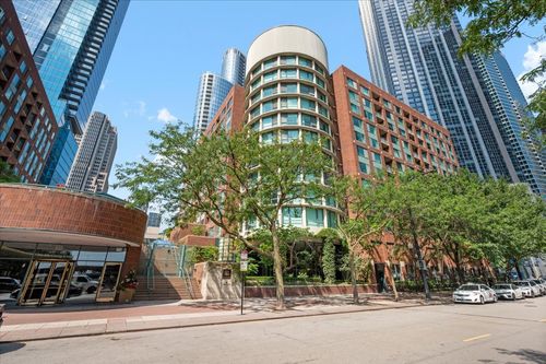 1106-480 Mcclurg Ct, Chicago, IL, 60611-4335 | Card Image