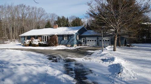 1261 Chase Road, Veazie, ME, 04401 | Card Image