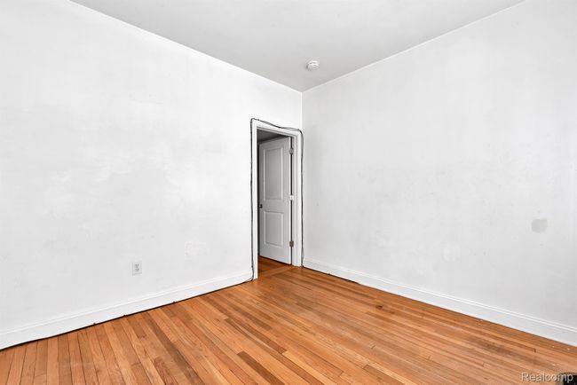 3164 Hanley St, Home with 0 bedrooms, 4 bathrooms and null parking in Hamtramck MI | Image 23