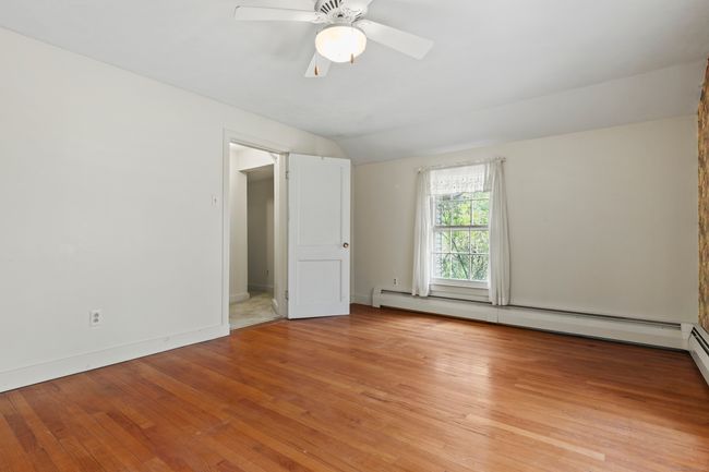 191 Long Hill Rd, House other with 4 bedrooms, 2 bathrooms and 4 parking in Middletown CT | Image 26