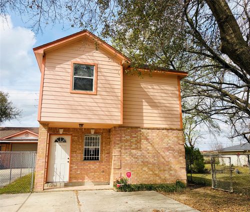 6615 Overlook Drive, Houston, TX, 77041 | Card Image