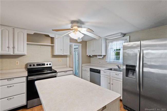 971 N Farms Rd, House other with 3 bedrooms, 2 bathrooms and null parking in Wallingford CT | Image 11
