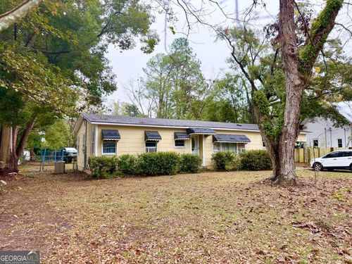 402 S Berrien St, Nashville, GA, 31639-2419 | Card Image