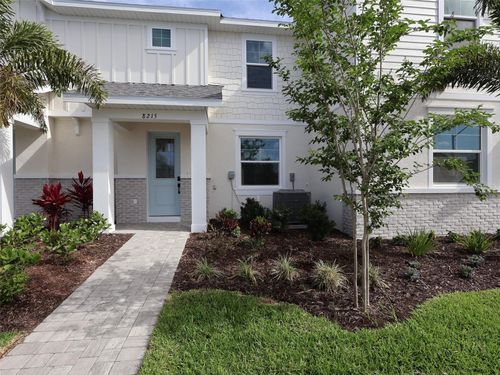 8215 Seaflower Parkway, BRADENTON, FL, 34210 | Card Image
