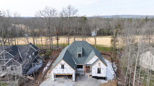 232 Forest Hill Dr, Crossville, TN, 38558-2807 | Card Image