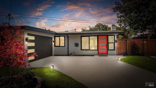 1352 Lytelle Street, Hayward, CA, 94544 | Card Image