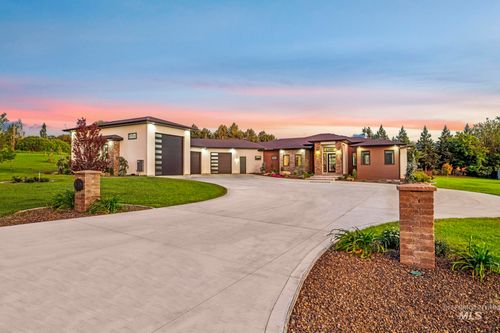 50 Creekside Cir, Hagerman, ID, 83332-5424 | Card Image