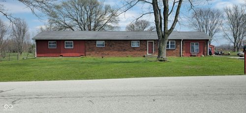 10255 Hodge Rd, Clayton, IN, 46118-9168 | Card Image