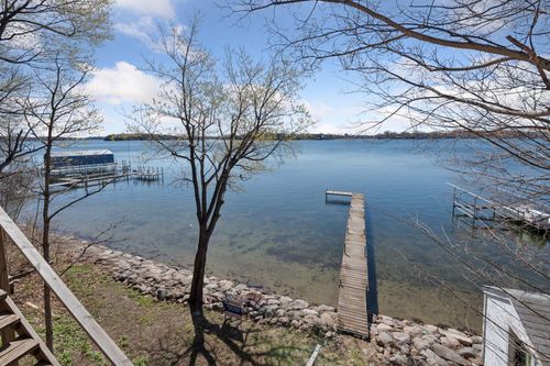 4877 Island View Dr, Mound, MN, 55364-9392 | Card Image