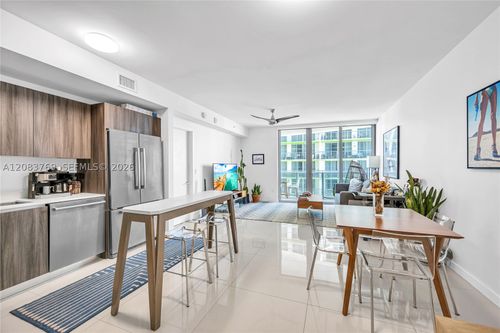 2902-488 Ne 18th St, Miami, FL, 33132-1307 | Card Image