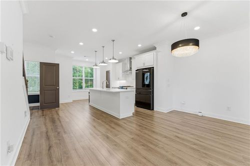 750 Angora Aly, Scottdale, GA, 30079-2200 | Card Image