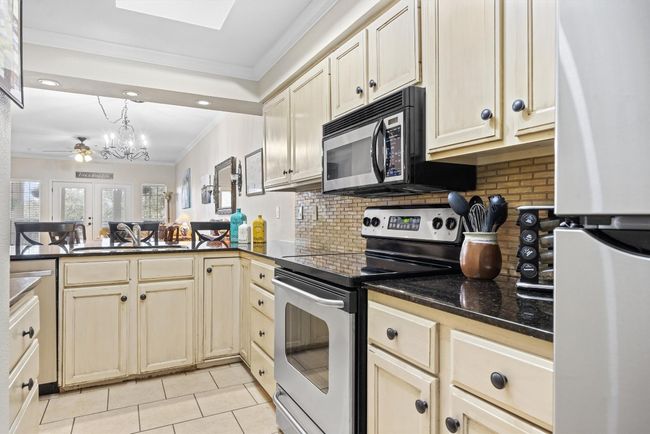 APT-3207 - 3404 American Dr, Condo with 2 bedrooms, 2 bathrooms and null parking in Lago Vista TX | Image 5
