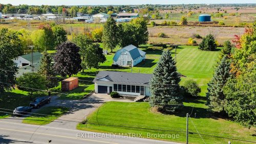 12187 County Rd 3, Winchester, ON, K0C2K0 | Card Image