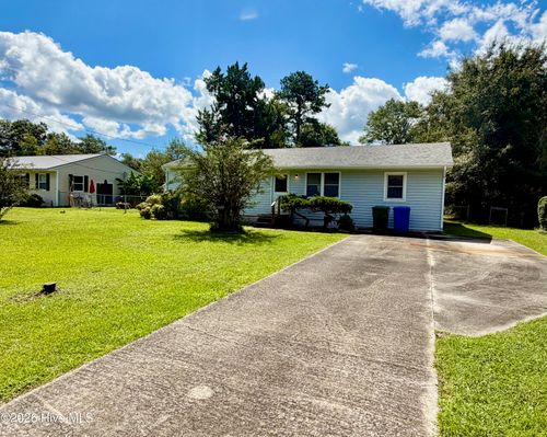 2802 Easy Street, Newport, NC, 28570 | Card Image