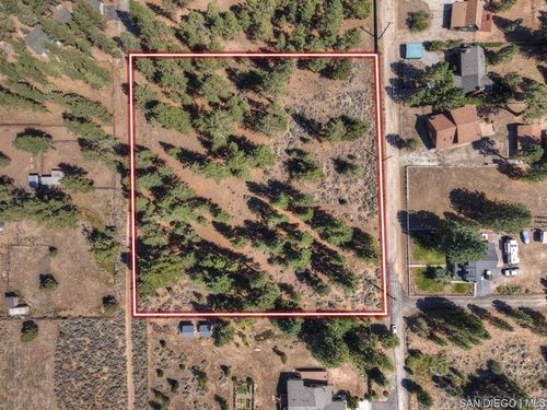 2161 Glencove Dr, Big Bear City, CA, 92314 | Card Image