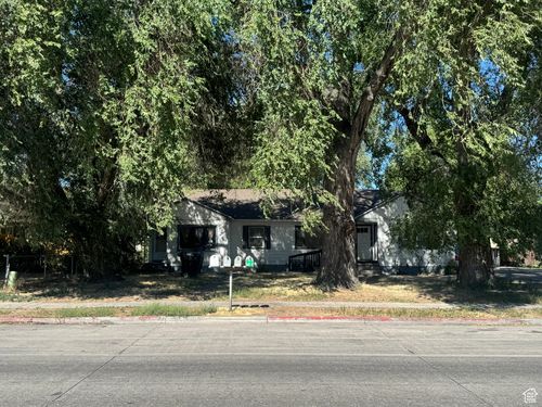 261 N Redwood Road Rd, Salt Lake City, UT, 84116 | Card Image