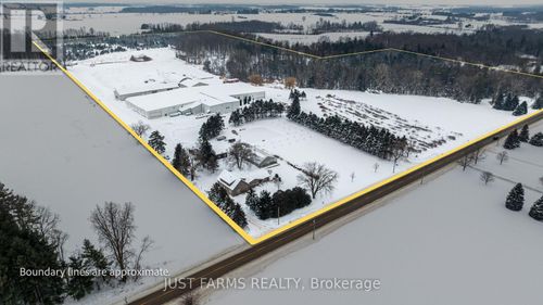 2899 Cromarty Dr, Putnam, ON, N0L2B0 | Card Image