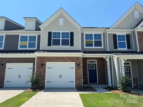 237-6274 Tea Olive Dr, Harrisburg, NC, 28075 | Card Image
