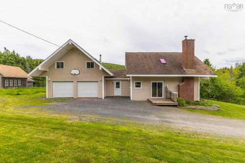 337 Macdonald Rd, Arisaig, NS, B2G2L1 | Card Image