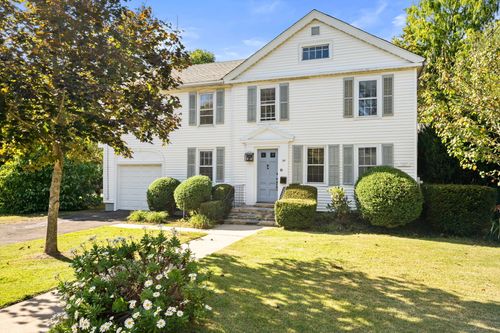 24 Elm St, Deep River, CT, 06417-1708 | Card Image