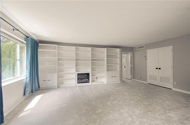 APT-210-211 - 4550 Warwick Blvd, Condo with 3 bedrooms, 3 bathrooms and null parking in Kansas City MO | Image 31