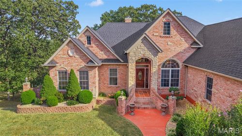 599 Huntington Trails Dr, Festus, MO, 63028-5411 | Card Image