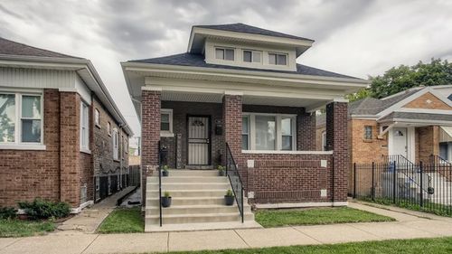 5741 S Artesian Ave, Chicago, IL, 60629-1017 | Card Image