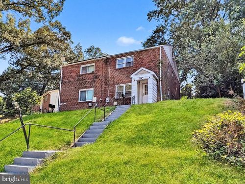 5540 60th Ave, RIVERDALE, MD, 20737-2620 | Card Image