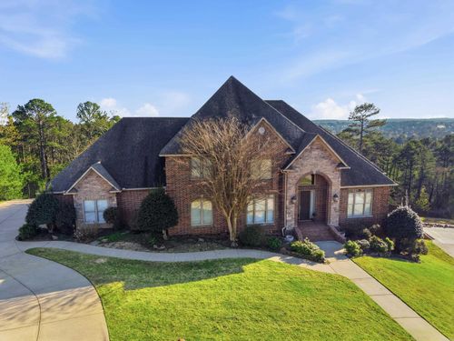 70 Bellegarde Dr, Little Rock, AR, 72223-9185 | Card Image