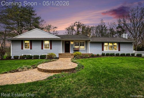 4203 Hough Rd, Dryden, MI, 48428-9781 | Card Image