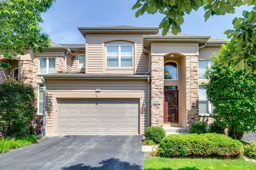 717 Sarah Ln, Northbrook, IL, 60062-2172 | Card Image