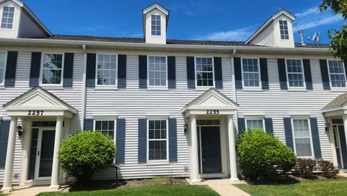 2255 Georgetown Cir, Aurora, IL, 60503-6725 | Card Image