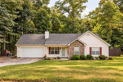 512 Lindsey Way, Social Circle, GA, 30025-2743 | Card Image