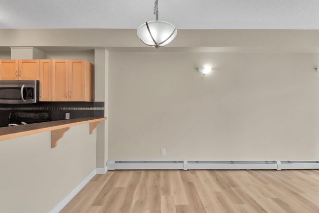 2107 - 211 Aspen Stone Boulevard Sw, Condo with 1 bedrooms, 1 bathrooms and 1 parking in Calgary AB | Image 9