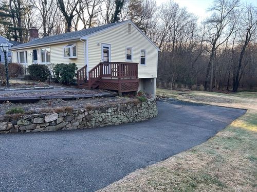 48 Hemlock Dr, Holliston, MA, 01746-1506 | Card Image