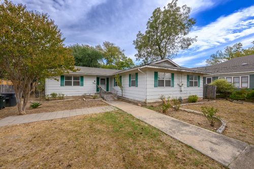 207 W 17th St, Georgetown, TX, 78626-6708 | Card Image