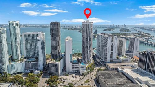 apt-5201-1750 N Bayshore Dr, Miami, FL, 33132-3220 | Card Image